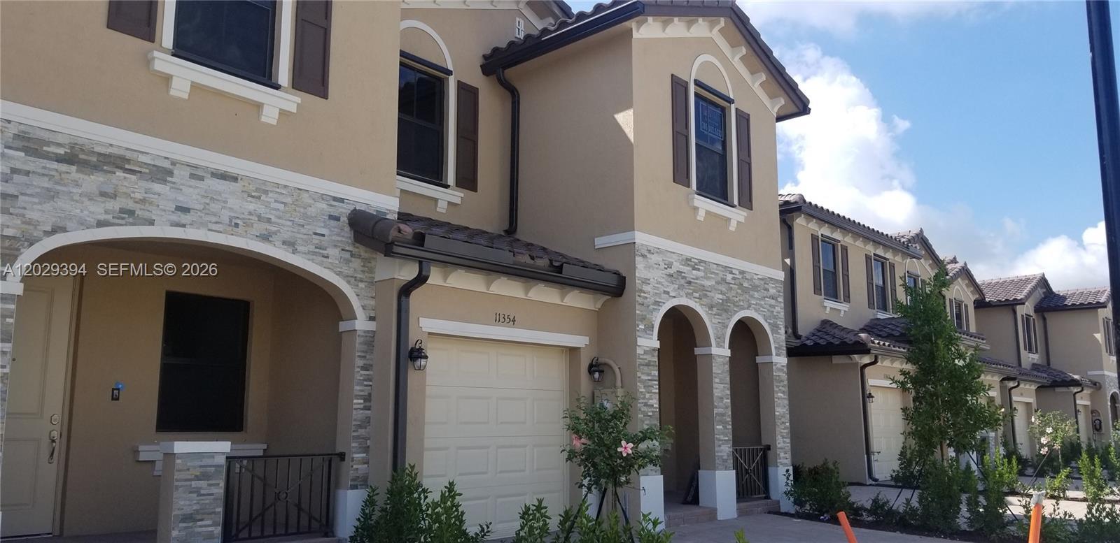 Homestead, FL 33032 photo 2