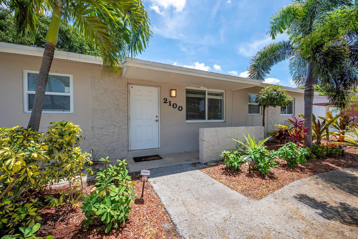 2100 N Seacrest Boulevard, Boynton Beach FL 33435