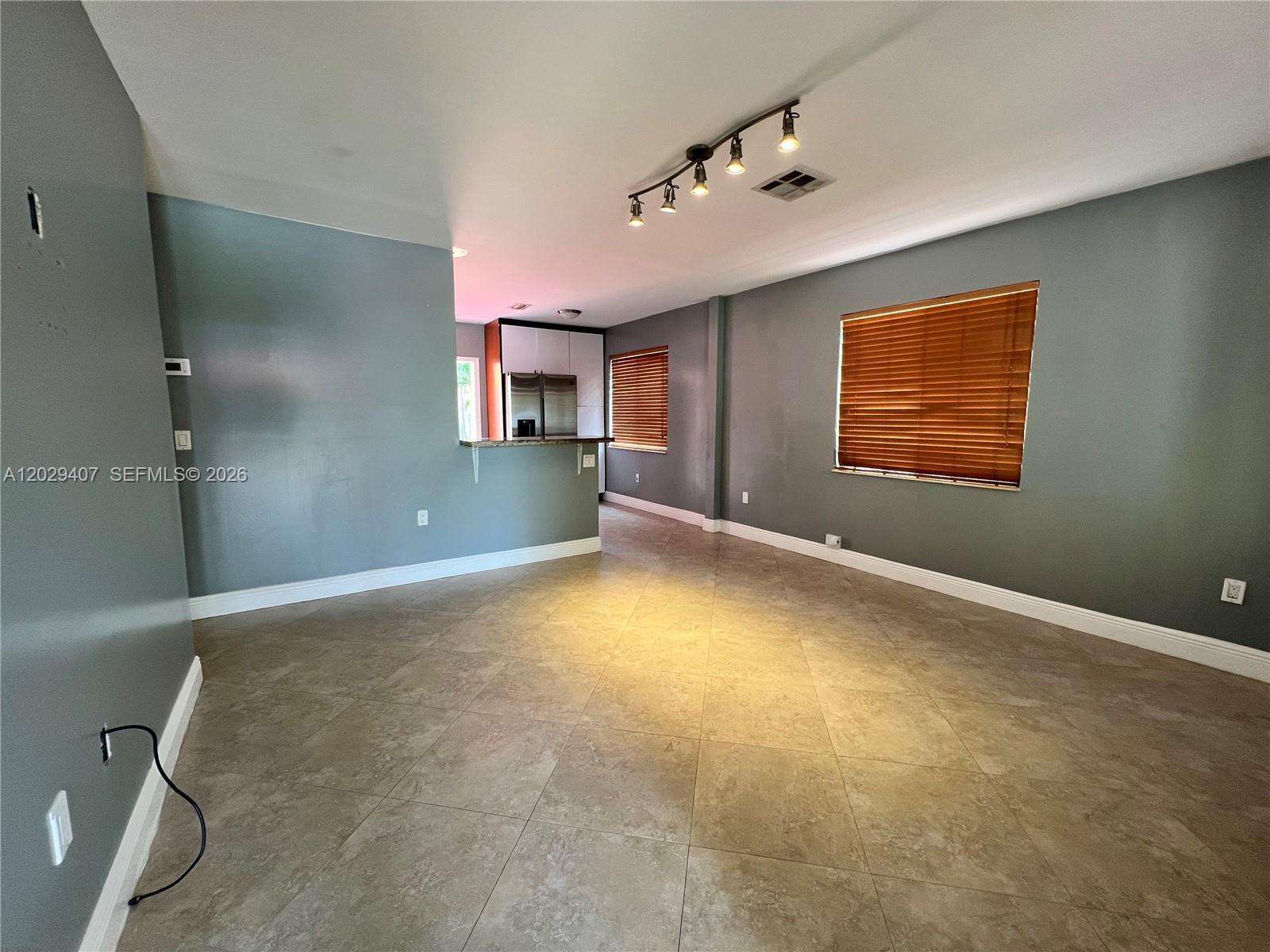 2502 Dewey St, Hollywood FL 33020 photo 5