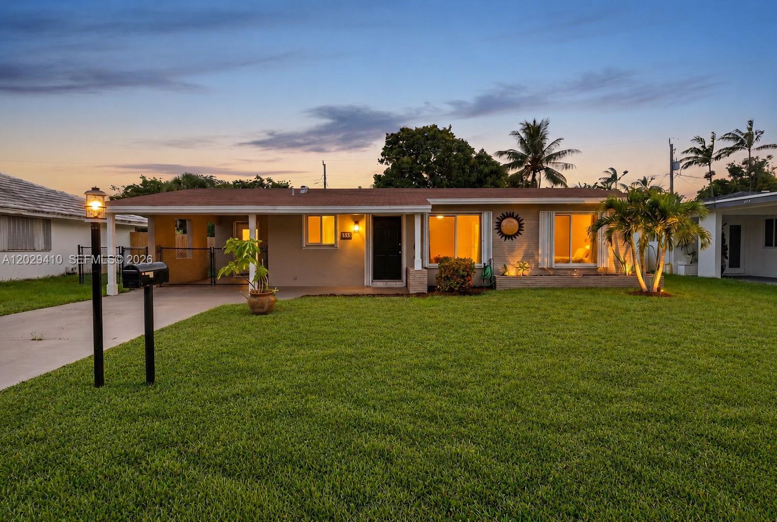 365 NW 46th St, Oakland Park FL 33309 photo 2