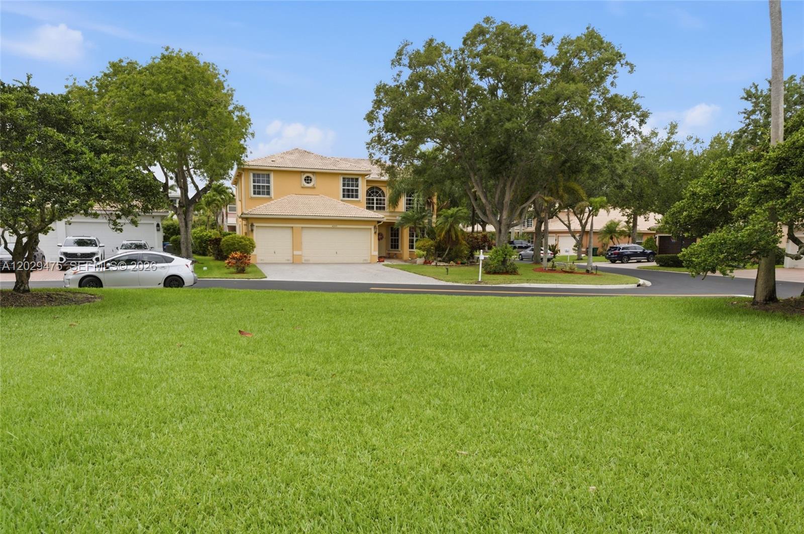 4909 NW 115th Way, Coral Springs FL 33076 photo 3