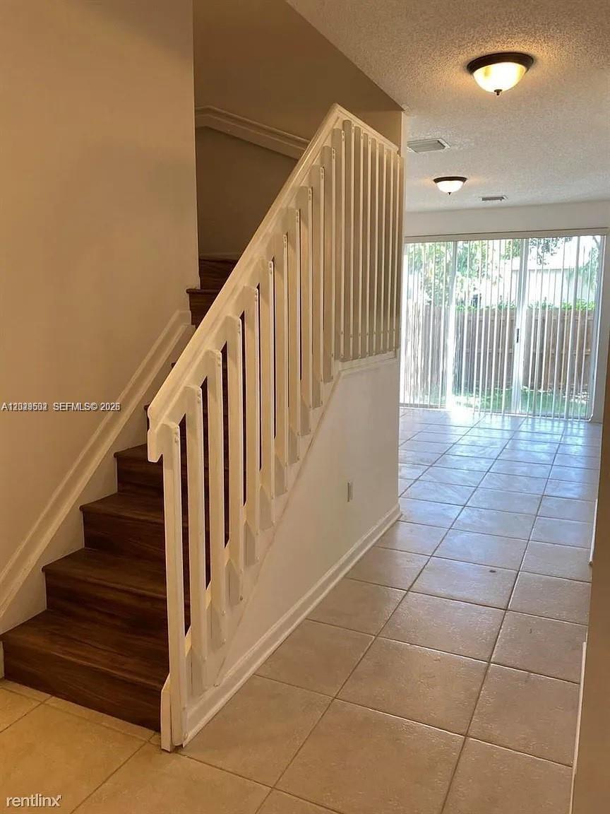 7980 S Southwood Cir # 0, Davie FL 33328 photo 3