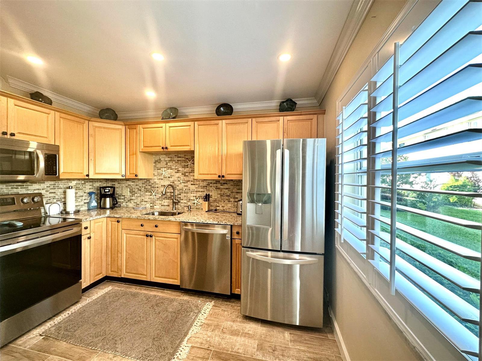18 Colonial Club Drive # 104, Boynton Beach FL 33435 photo 3