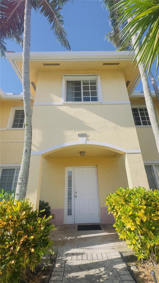 2036 NE 167th St # 131, North Miami Beach FL 33162 photo 2