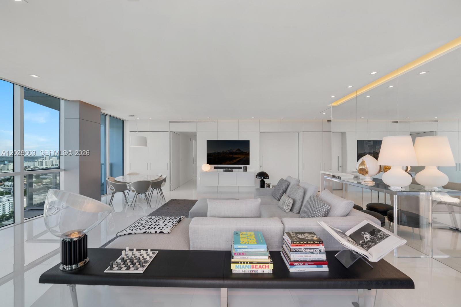 50 S Pointe Dr # 2903, Miami Beach FL 33139 photo 5