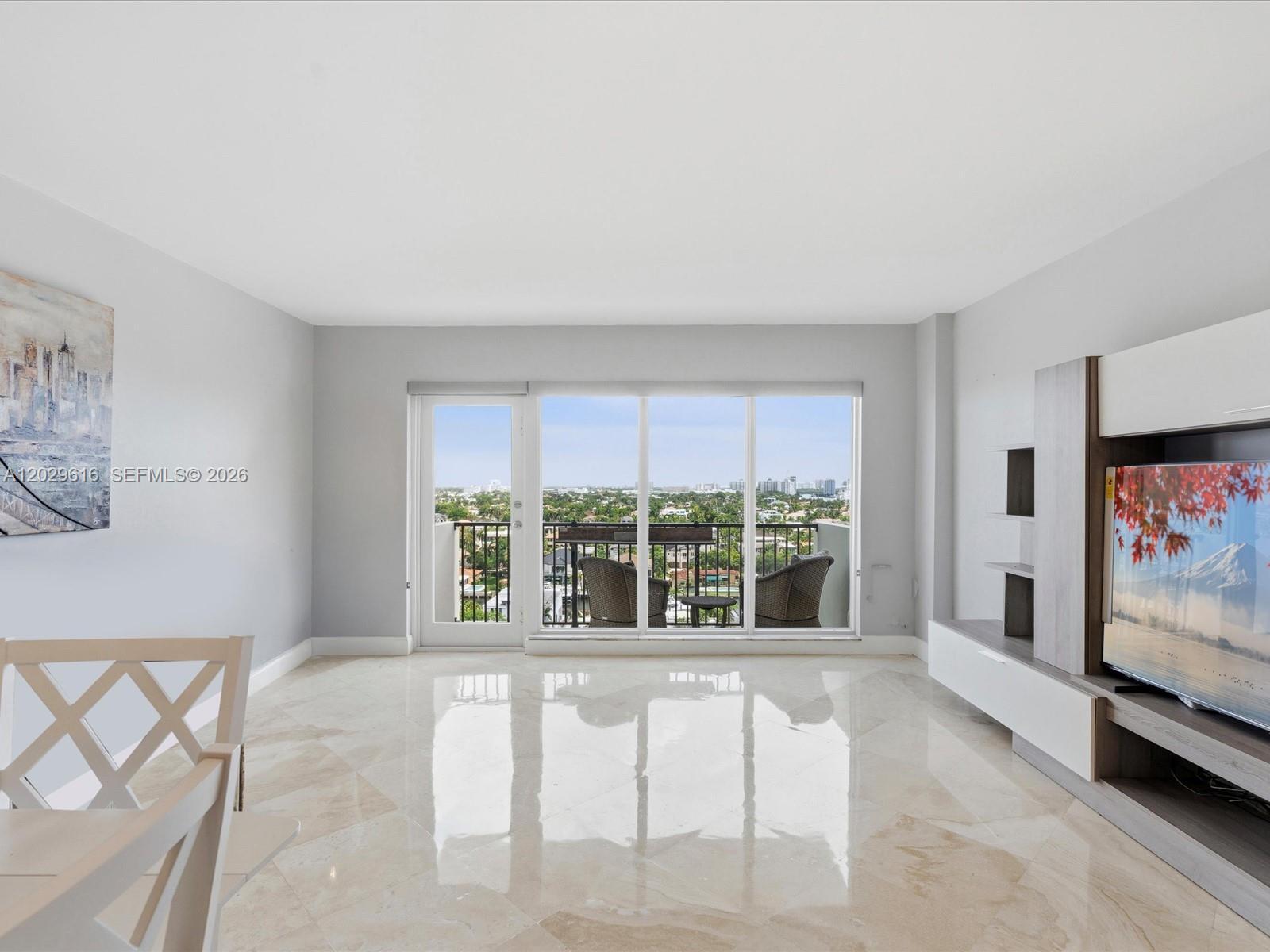 340 Sunset Dr # 1407, Fort Lauderdale FL 33301 photo 4