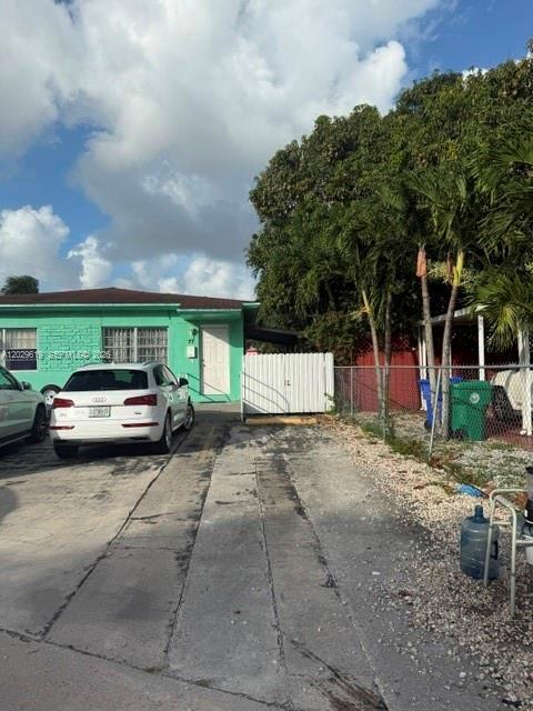 75 SW 72nd Ave # 0, Miami FL 33144