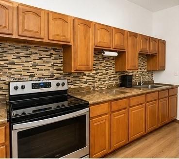 1020 NW 143rd St, Miami FL 33168
