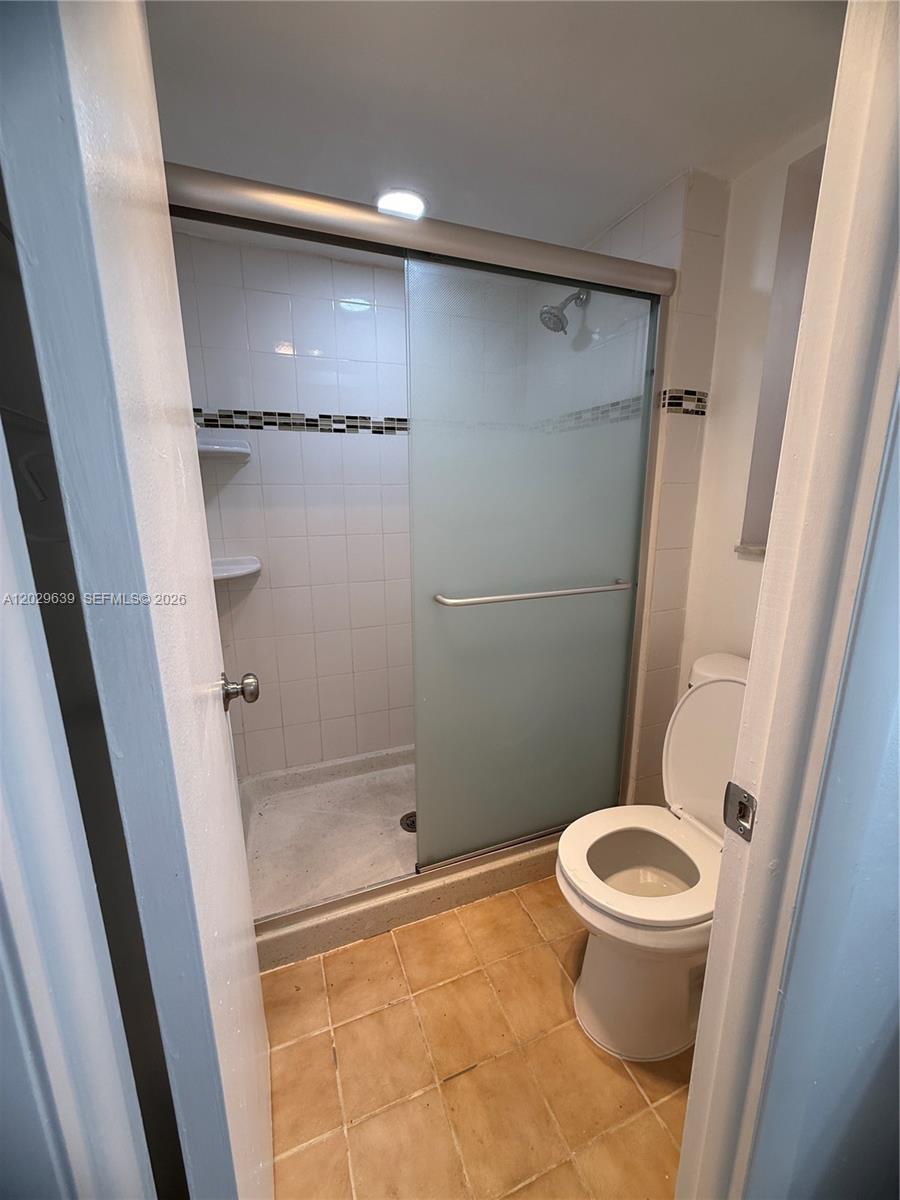 20441 NE 30th Ave # 9, Aventura FL 33180 photo 2