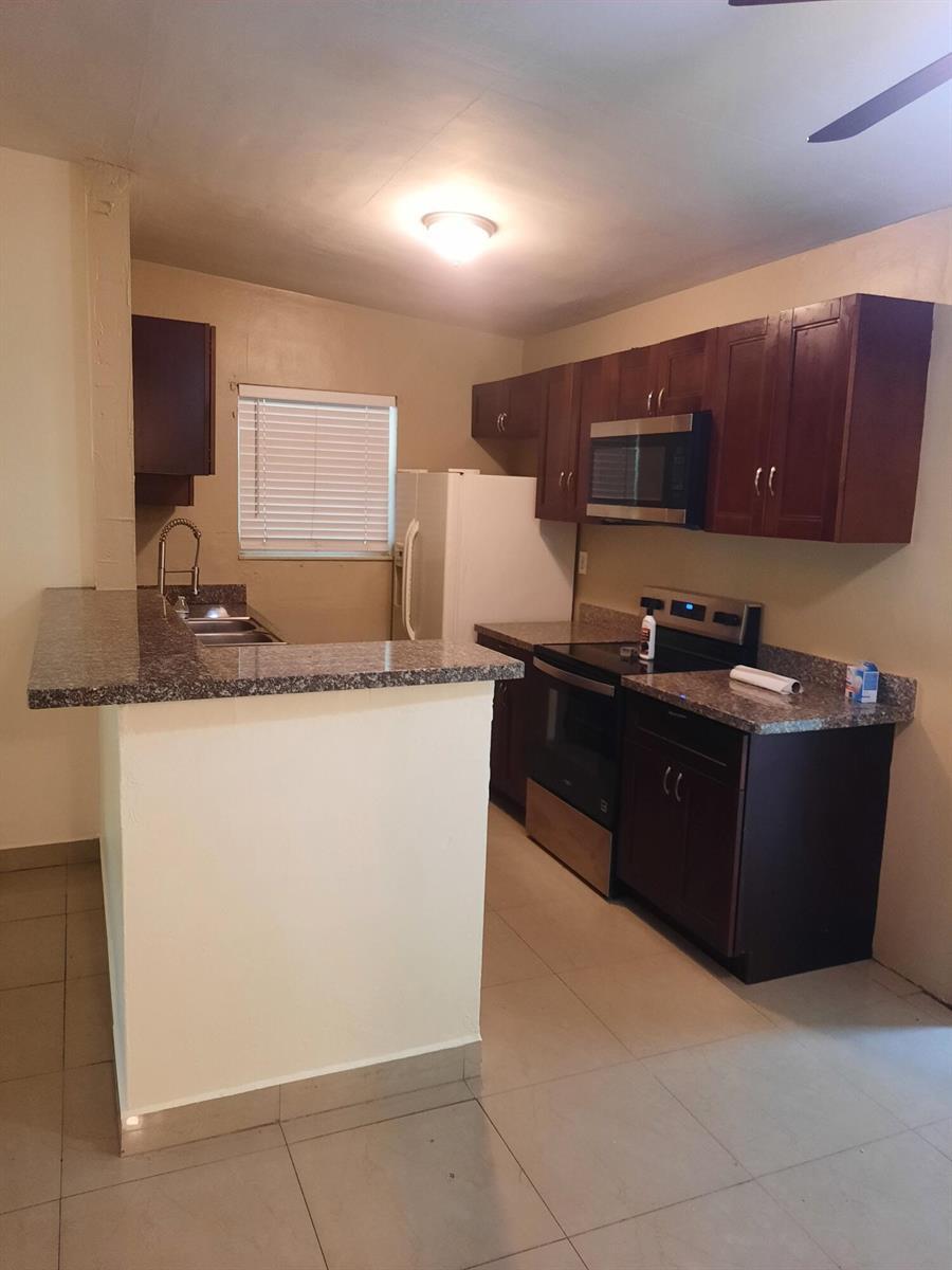 4350 NE 18th Avenue, Pompano Beach FL 33064 photo 2