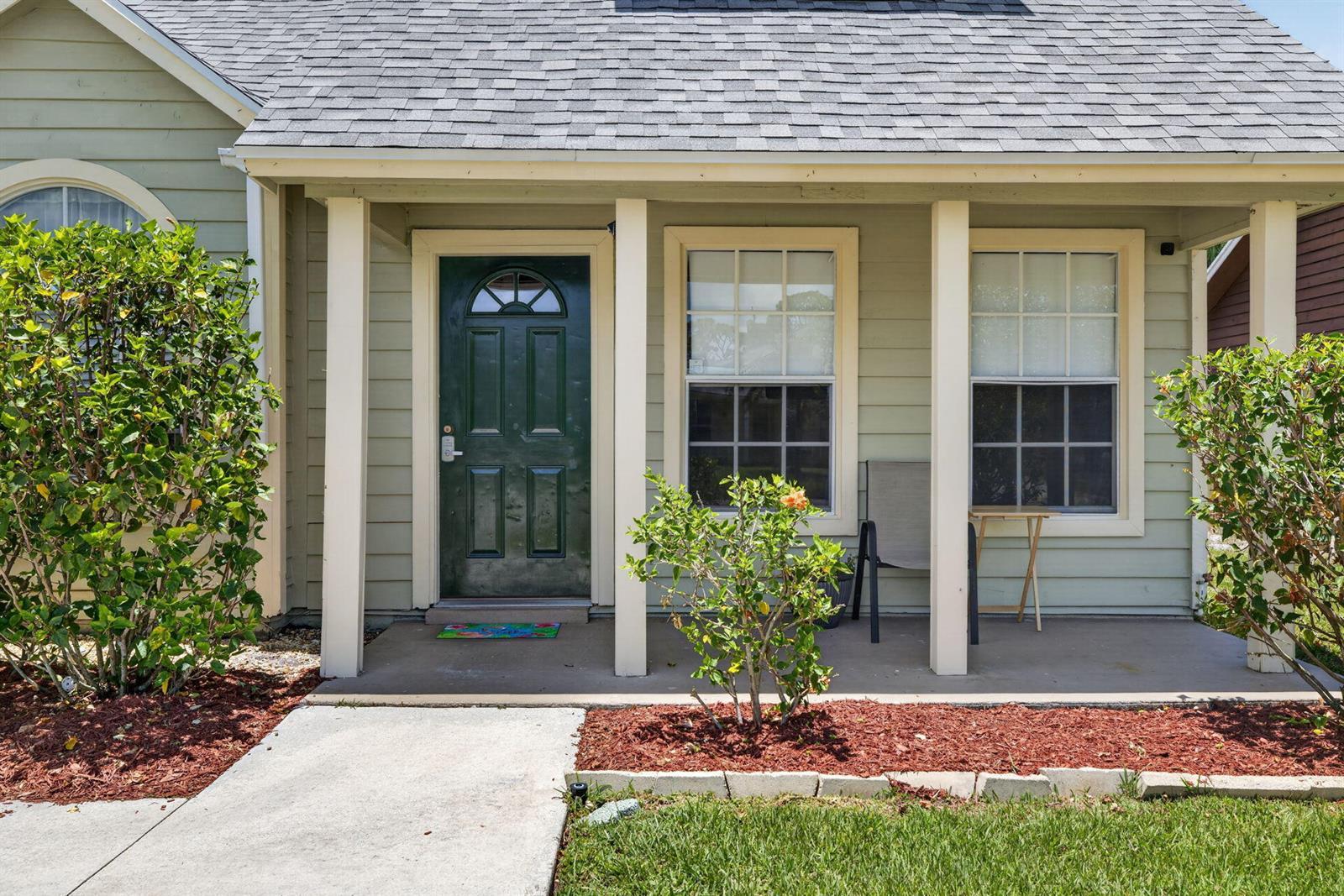 5919 SE Pine Drive, Stuart FL 34997 photo 4