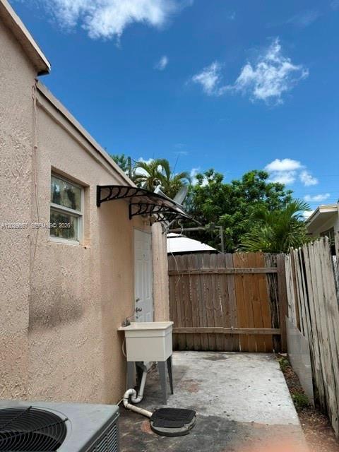 90 Flagami Blvd # 2, Miami FL 33144 photo 3
