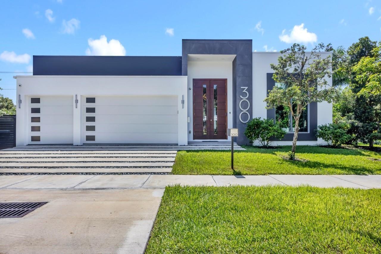 300 NE 21st Court, Wilton Manors FL 33305