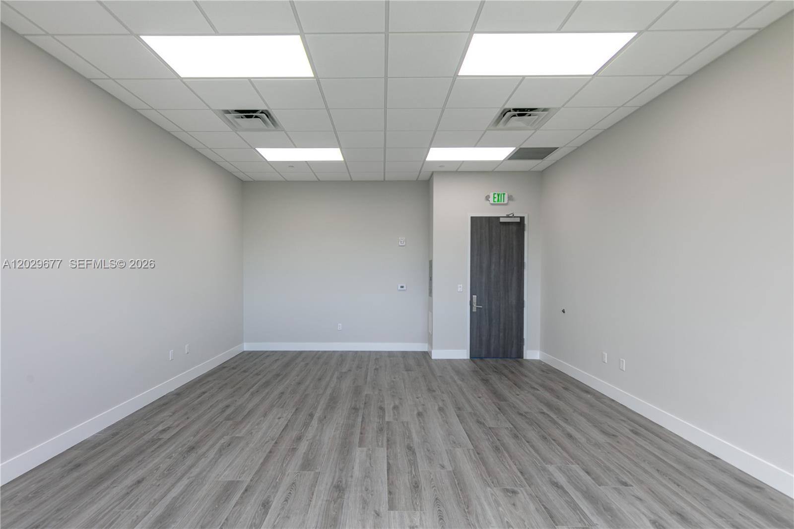 19790 W Dixie Hwy # 803, Aventura FL 33180 photo 4