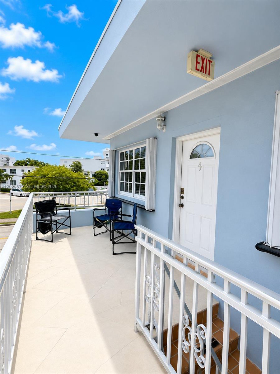 Miami Beach, FL 33141 photo 2
