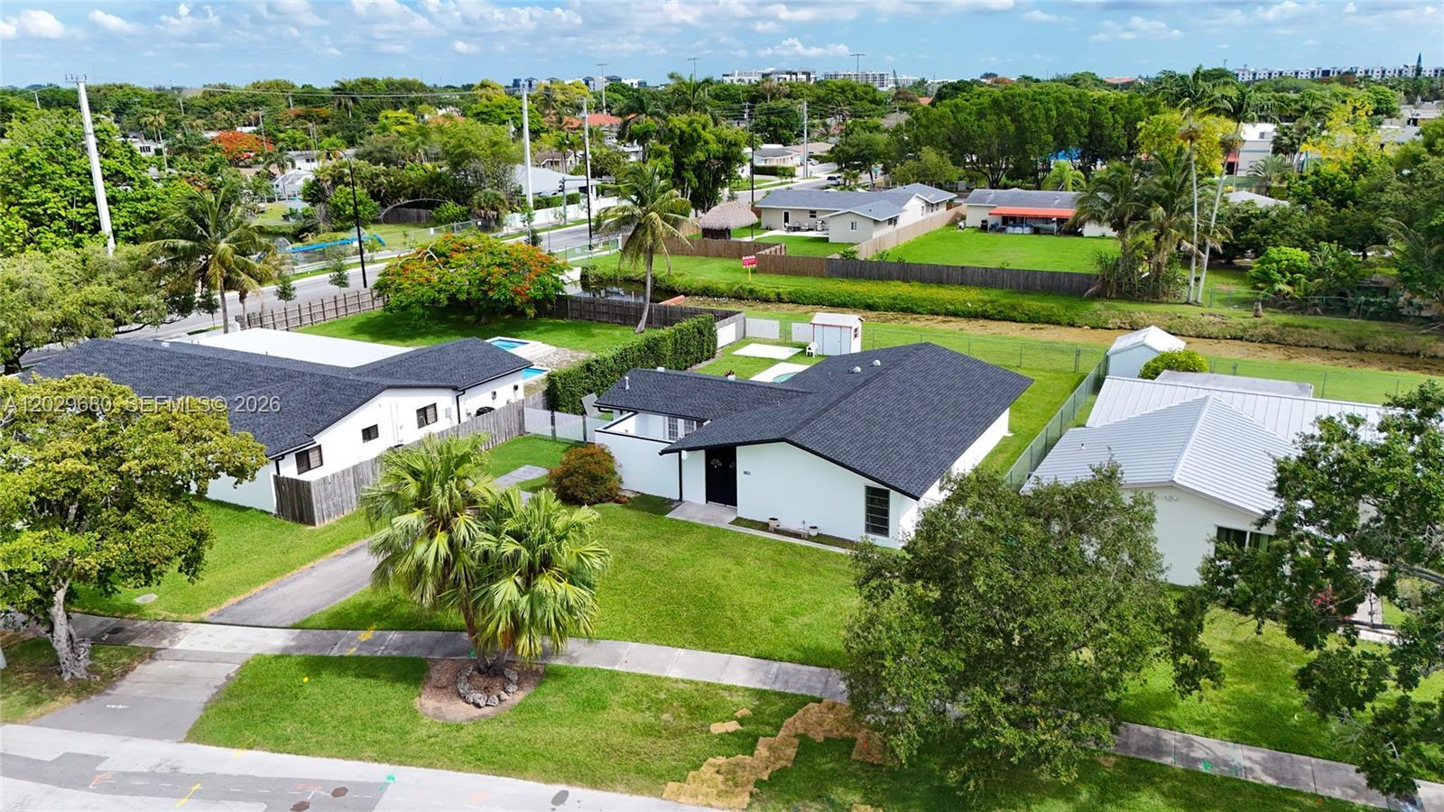 9605 SW 187th St, Cutler Bay FL 33157 photo 3