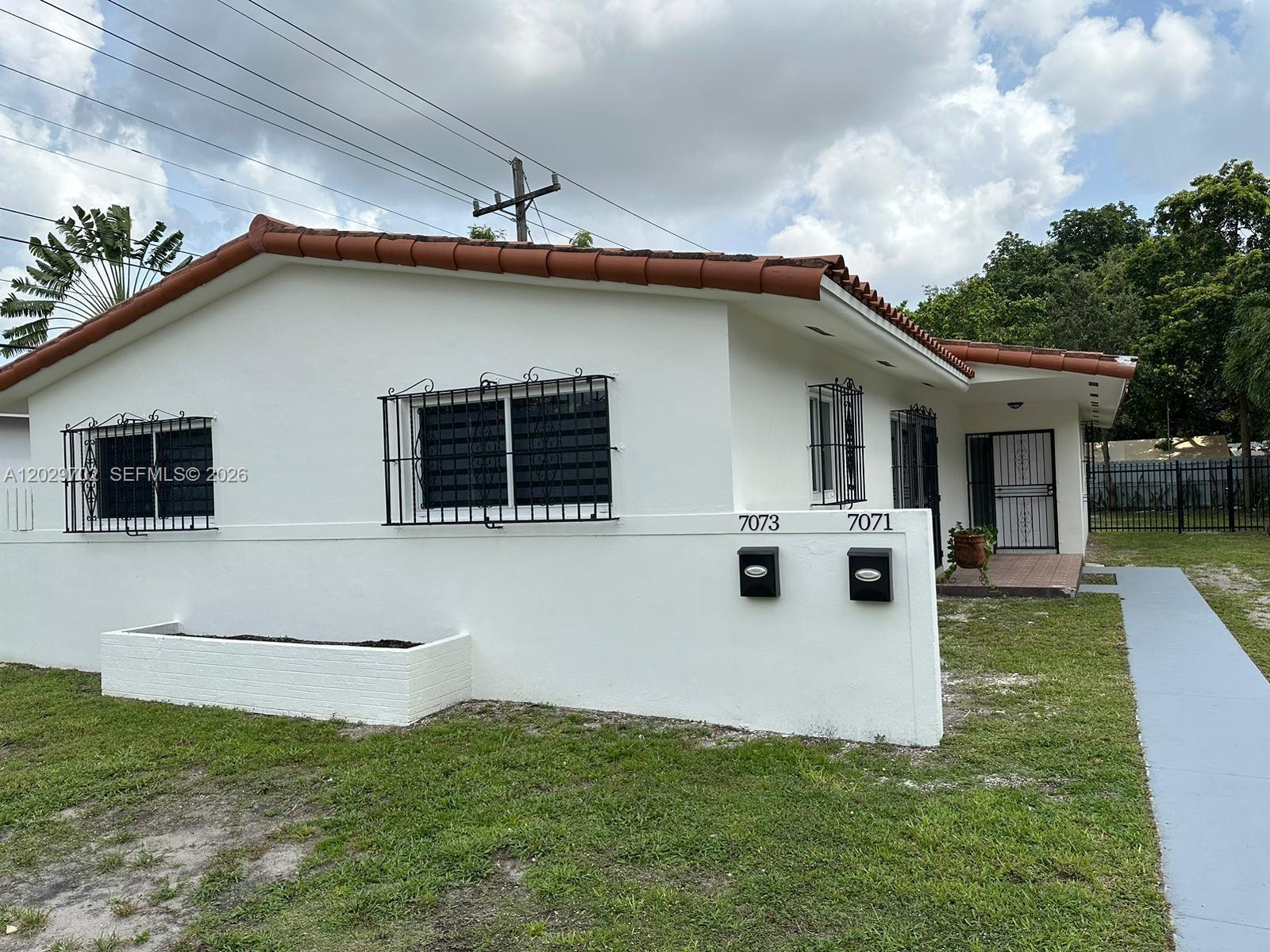 7073 SW 4th St # 1, Miami FL 33144 photo 3
