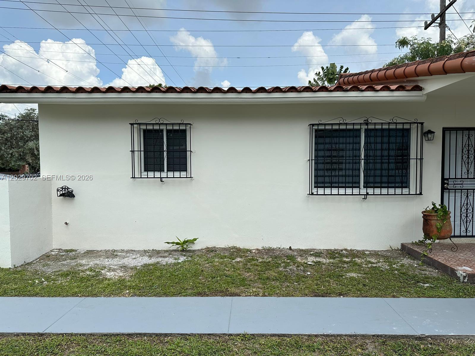 7073 SW 4th St # 1, Miami FL 33144 photo 5