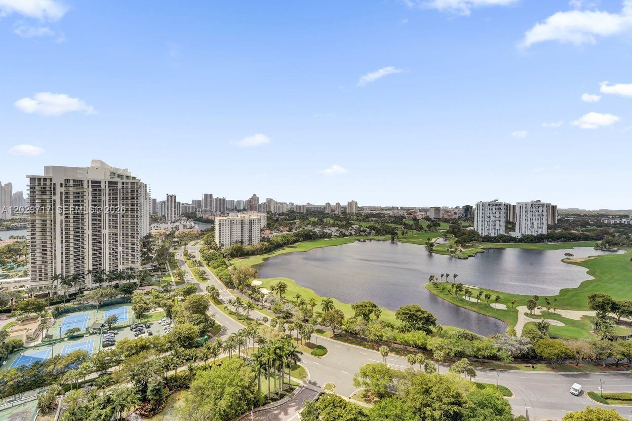 20281 E Country Club Dr # 2209, Aventura FL 33180 photo 4