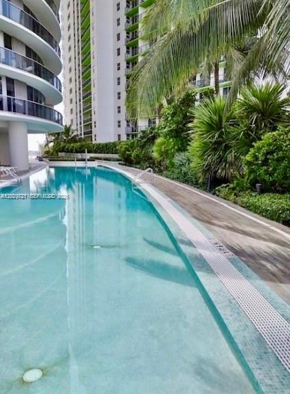 488 NE 18th St # 705, Miami FL 33132 photo 3