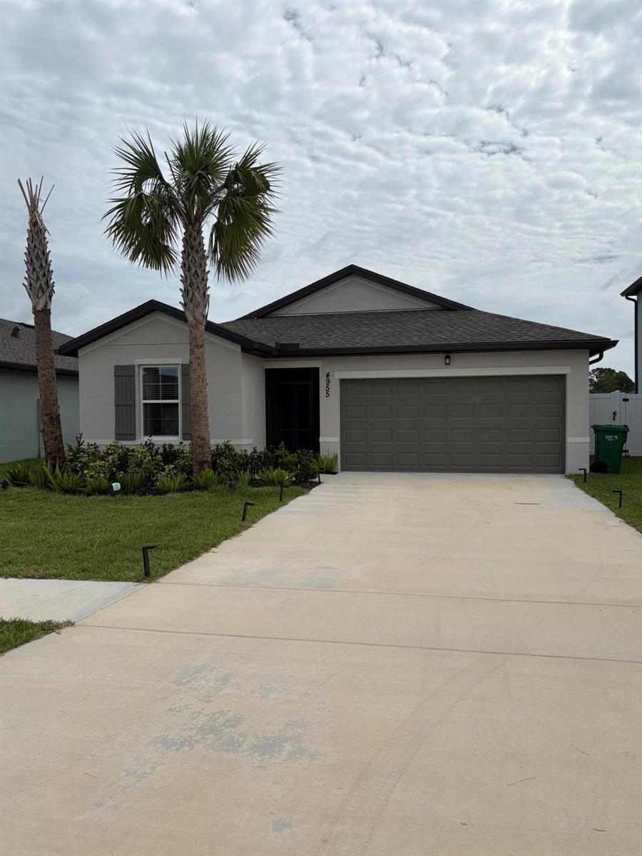 4955 Armina Place, Fort Pierce FL 34951 photo 2