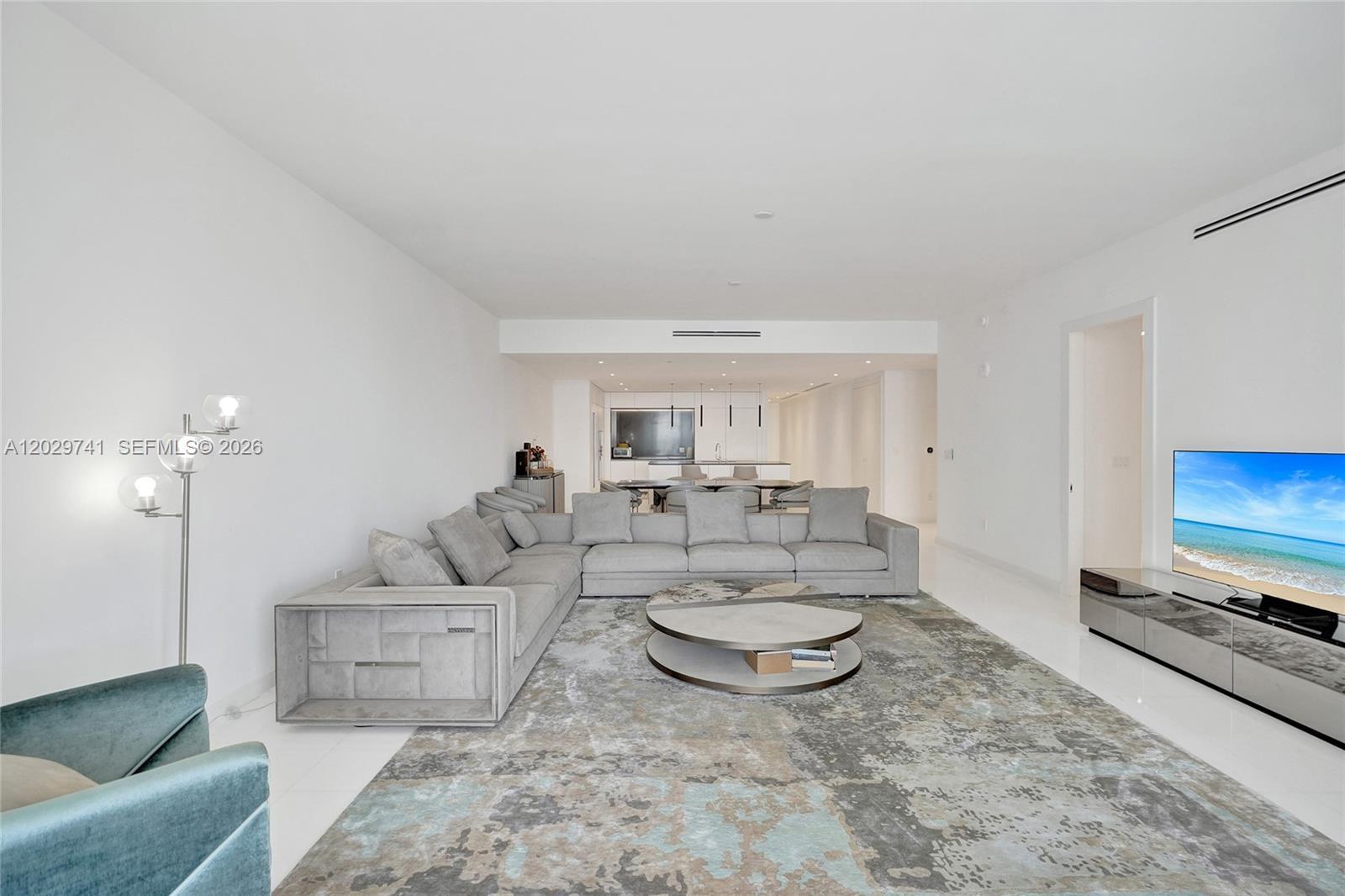 300 Biscayne Boulevard Way # 3304C, Miami FL 33131 photo 5