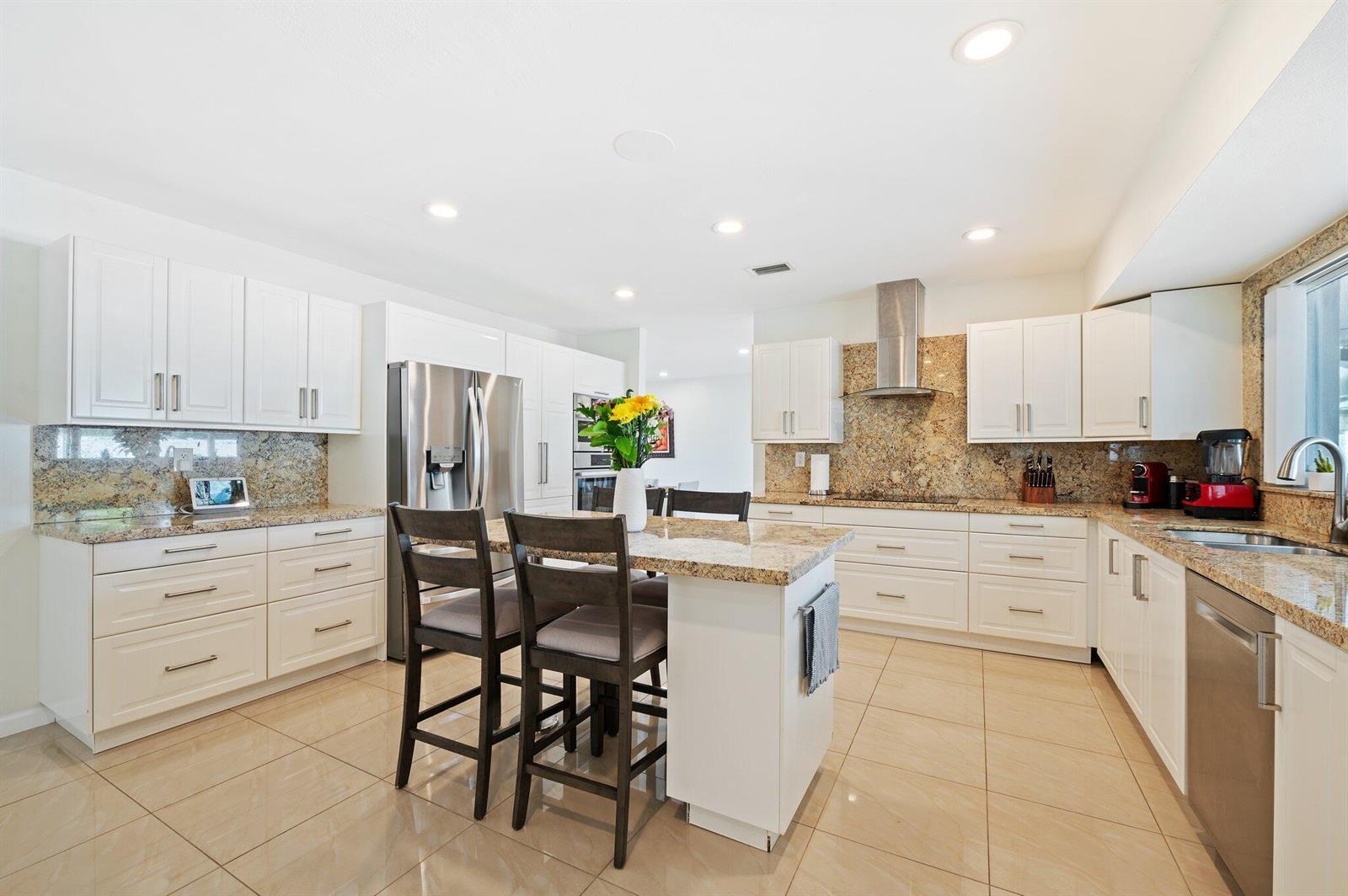 6101 SW 9th Street, Plantation FL 33317 photo 3