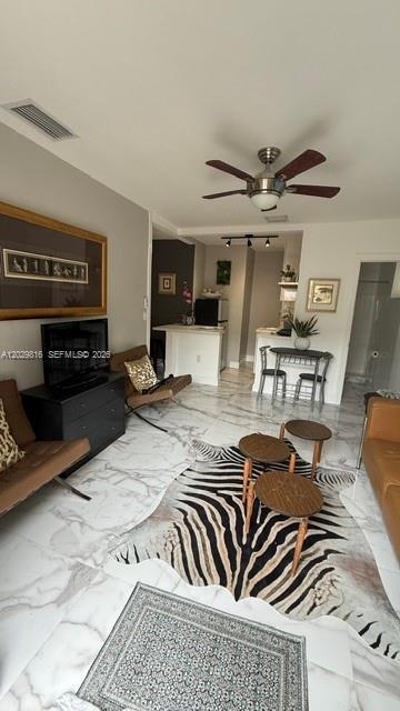 8850 SW 52 ST, Miami FL 33165 photo 2