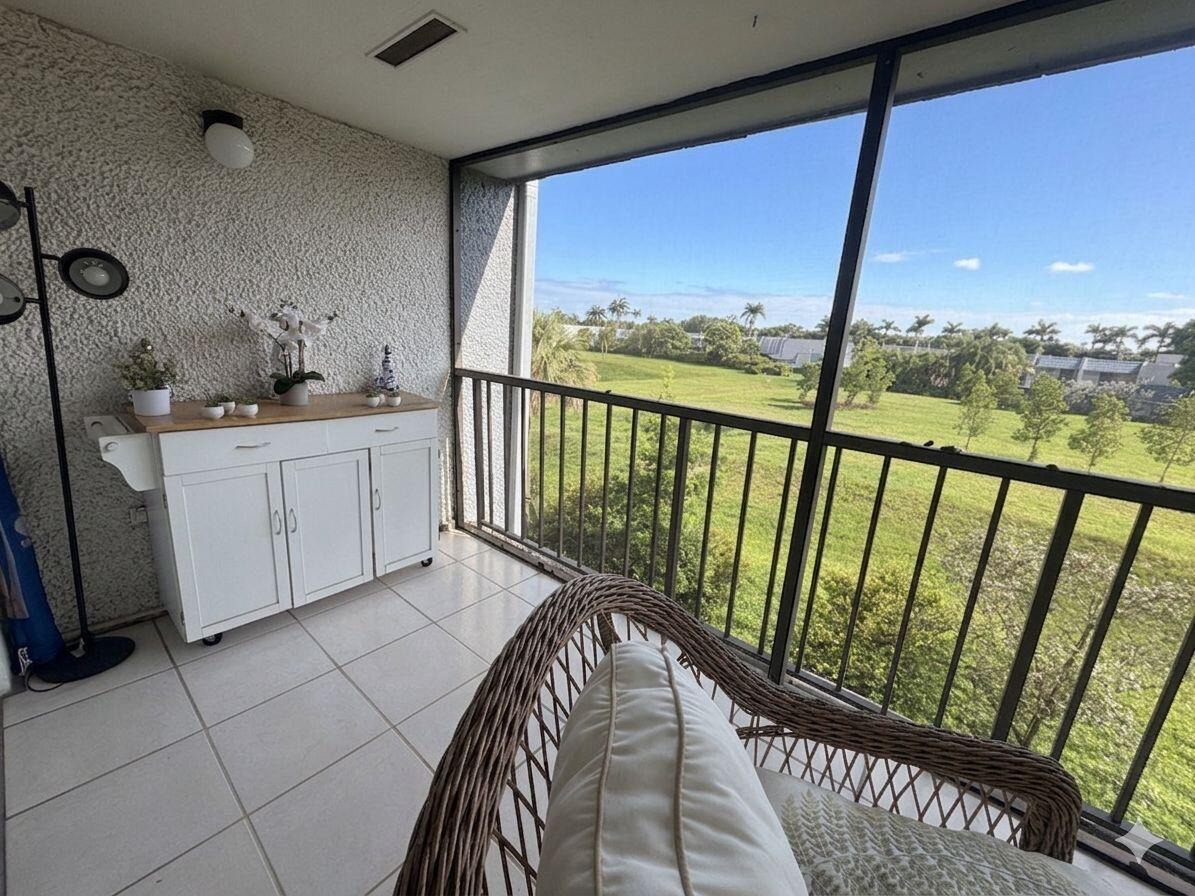 4284 Deste # 304, Lake Worth FL 33467