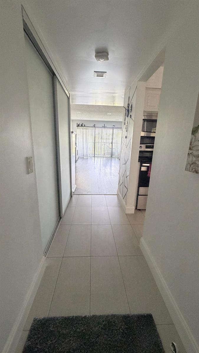4284 Deste # 304, Lake Worth FL 33467 photo 5