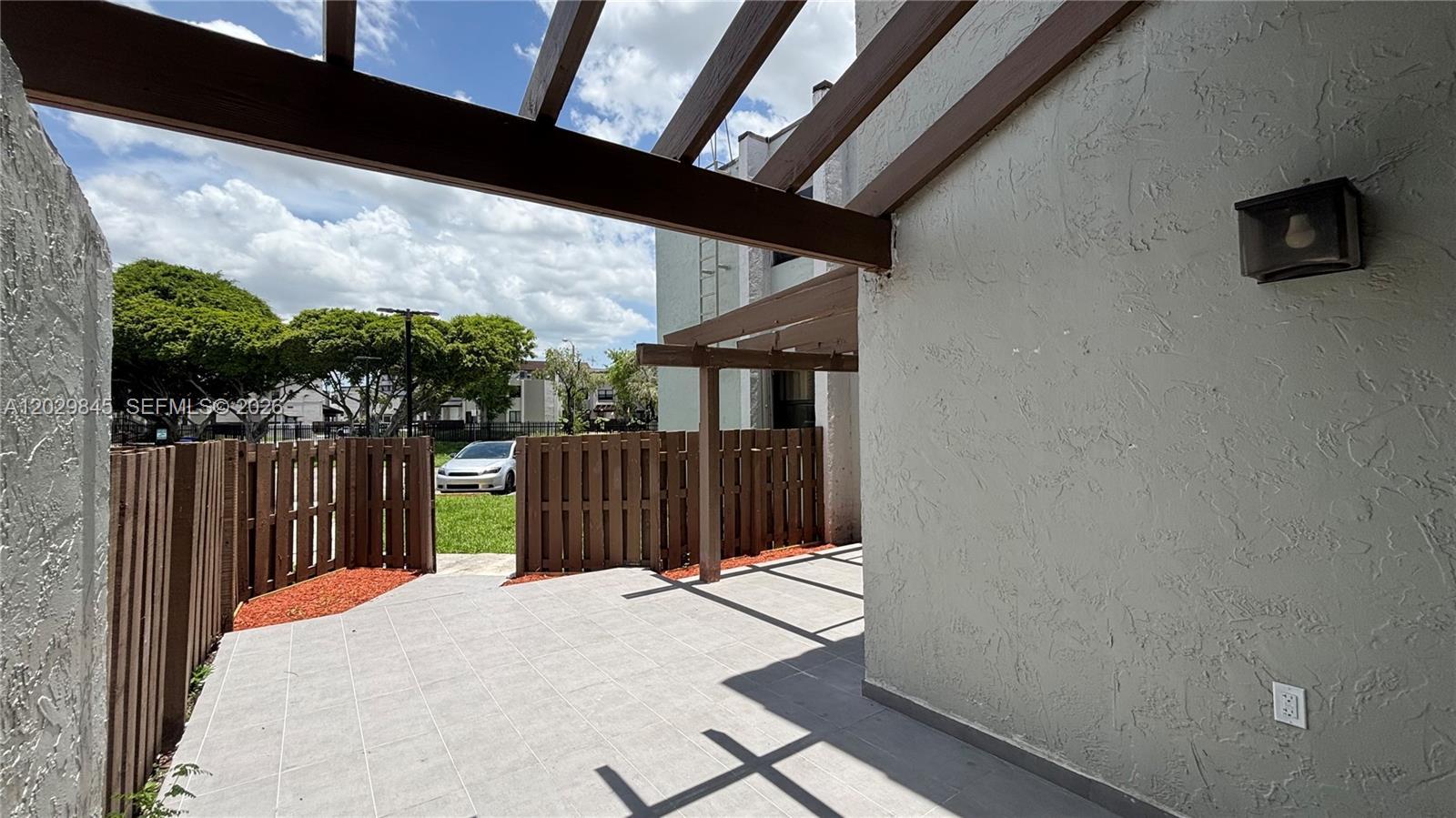 10303 NW 9th St Cir # 16, Miami FL 33172 photo 3