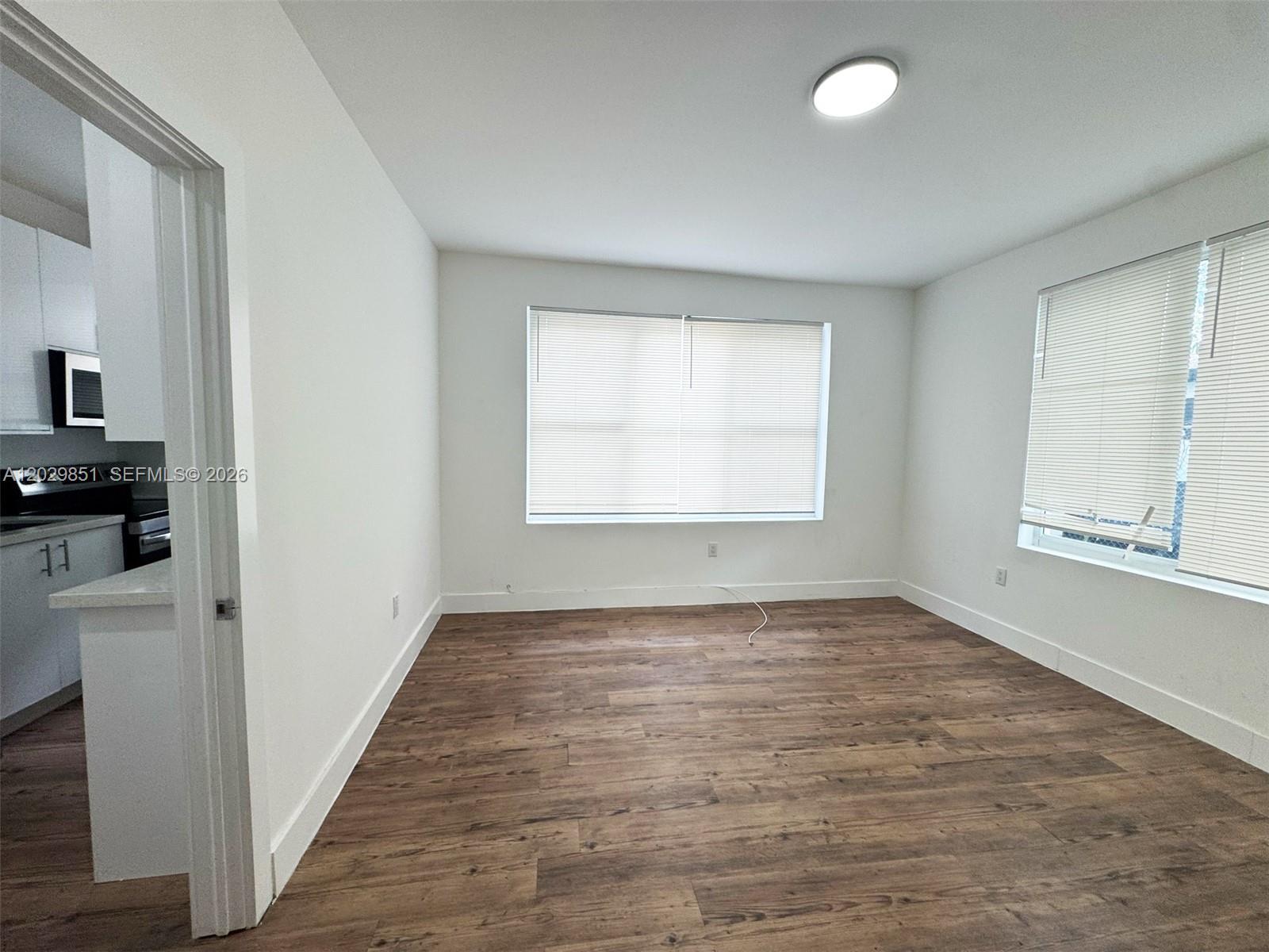 321 SW 9th Ave # 4, Miami FL 33130 photo 2