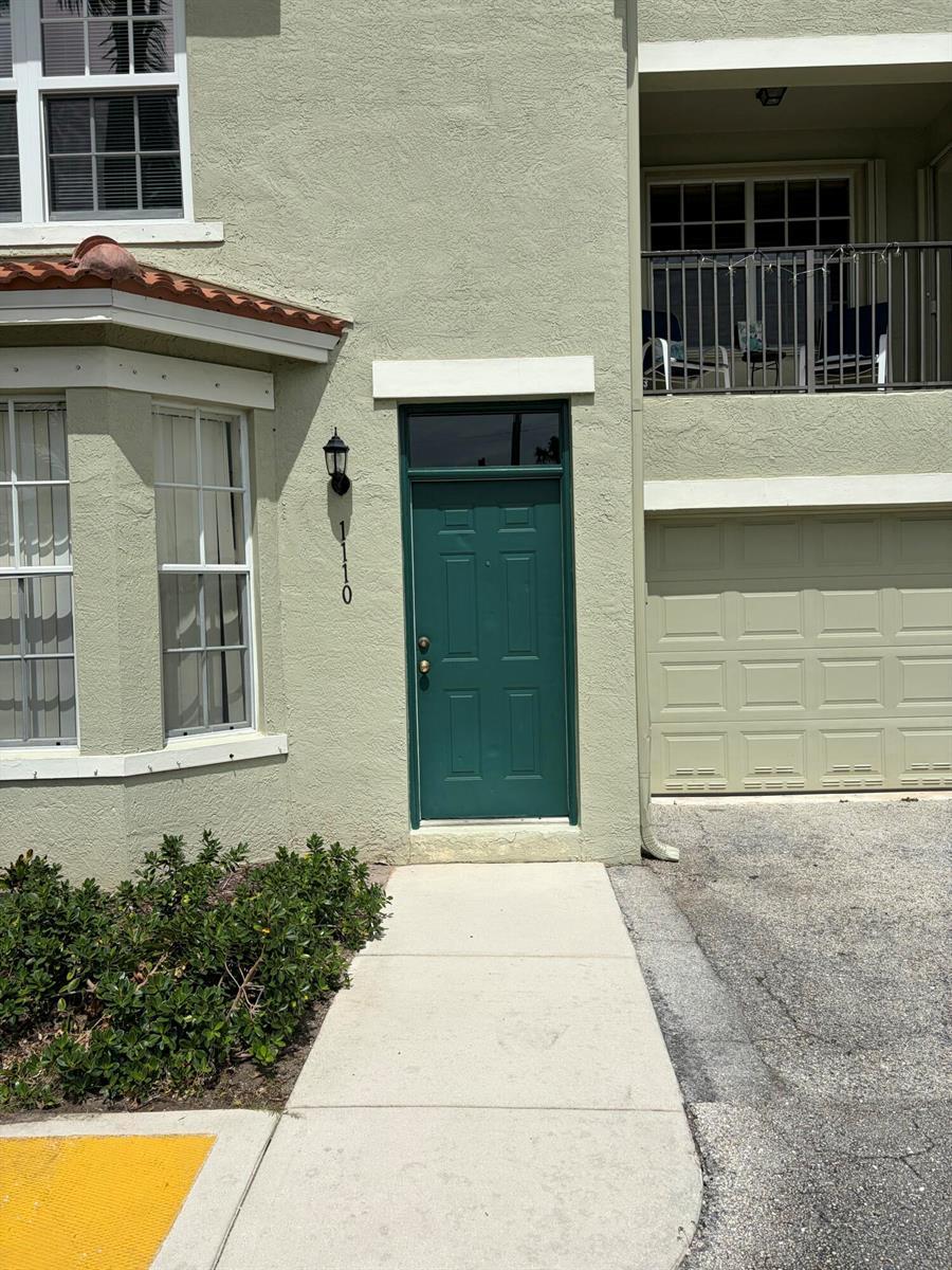 1110 Belmont Place, Boynton Beach FL 33436