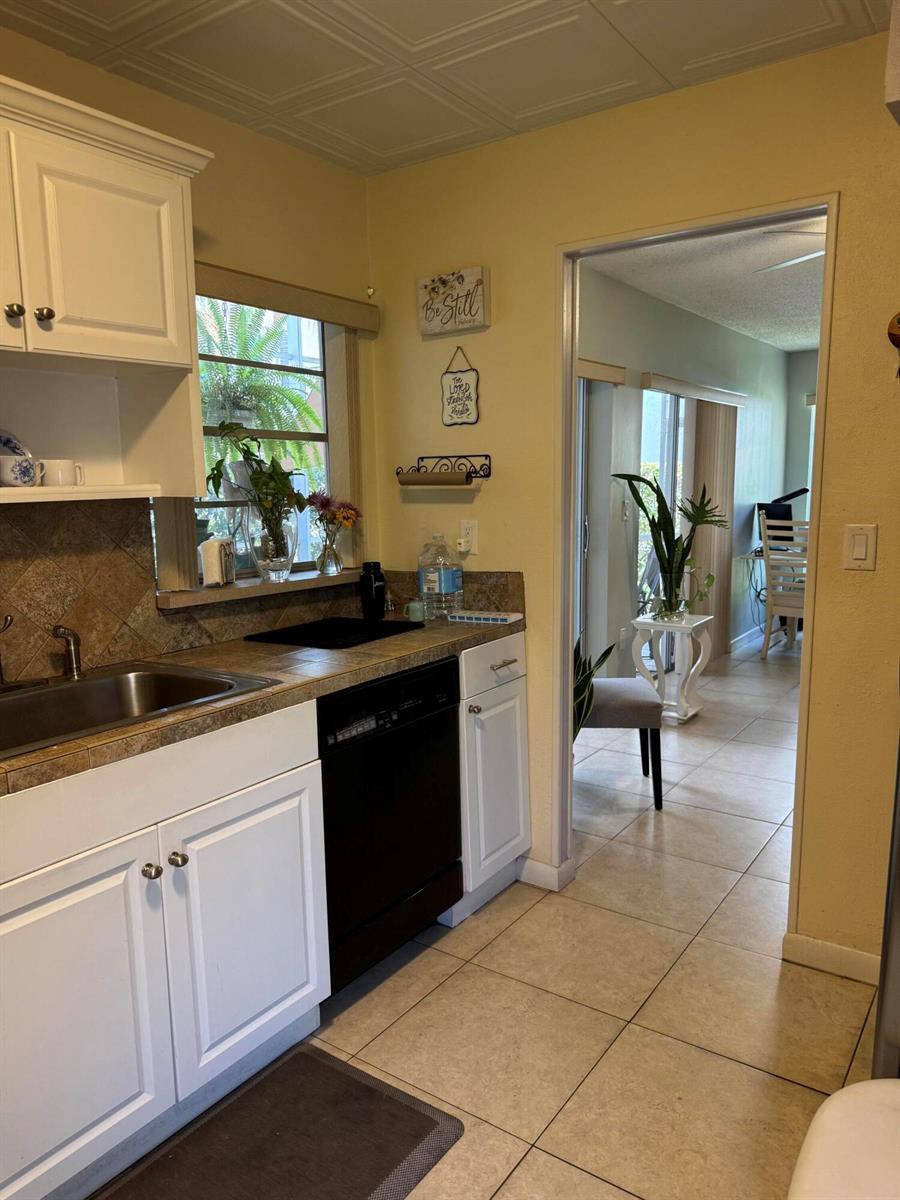 7 N Greenway Vlg Village N # 107, Royal Palm Beach FL 33411 photo 5