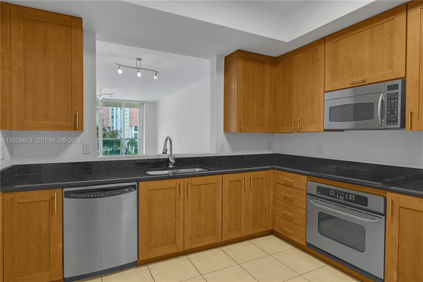 3340 NE 190th St # 503, Aventura FL 33180 photo 3