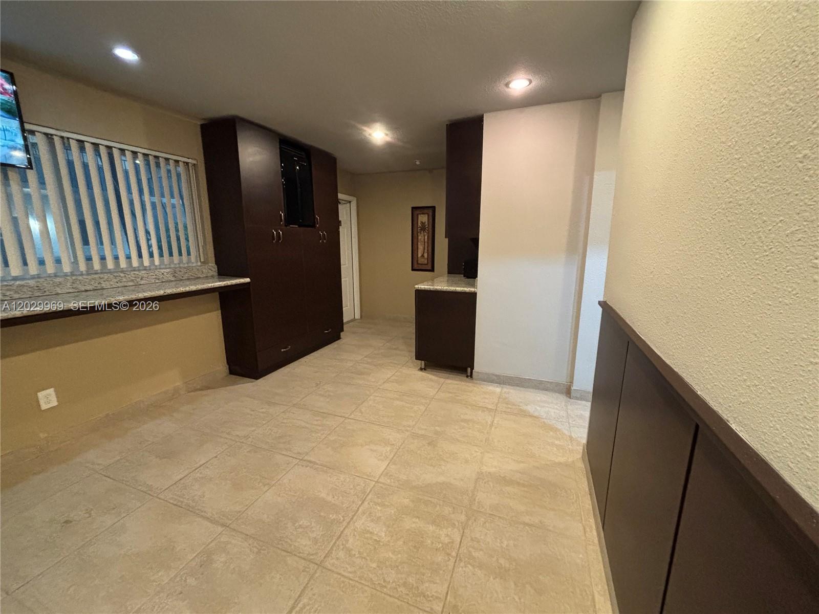 7290 NW 38th St, Hollywood FL 33024 photo 3