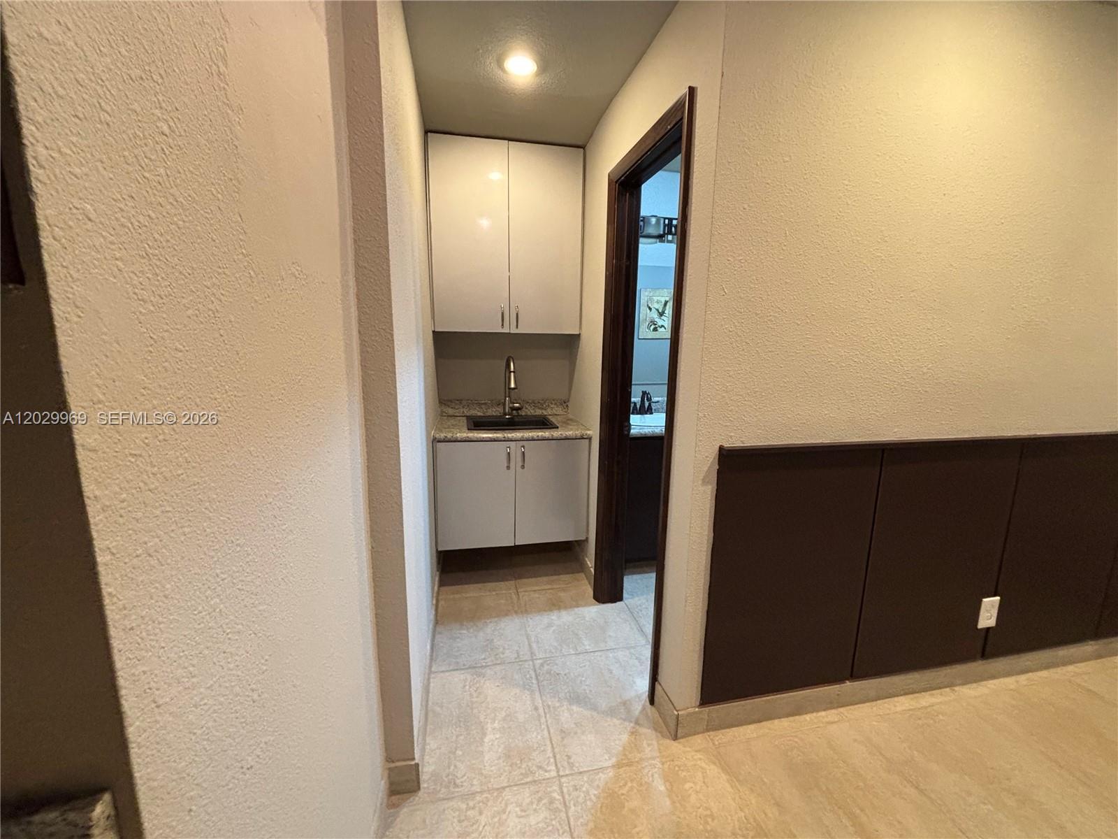 7290 NW 38th St, Hollywood FL 33024 photo 5