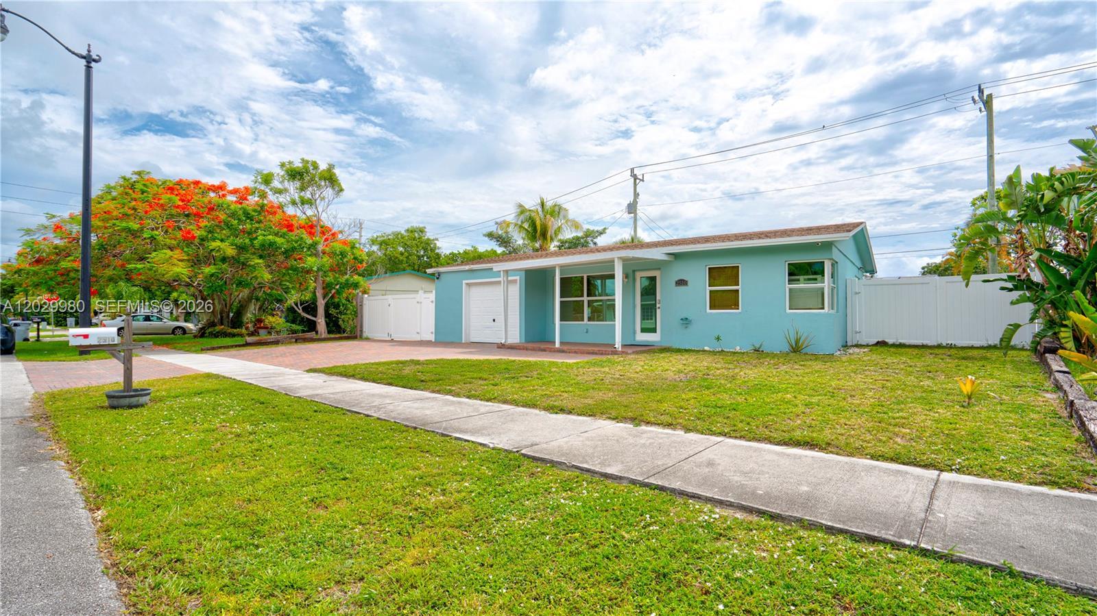 2510 NE 9th Ave, Pompano Beach FL 33064 photo 3