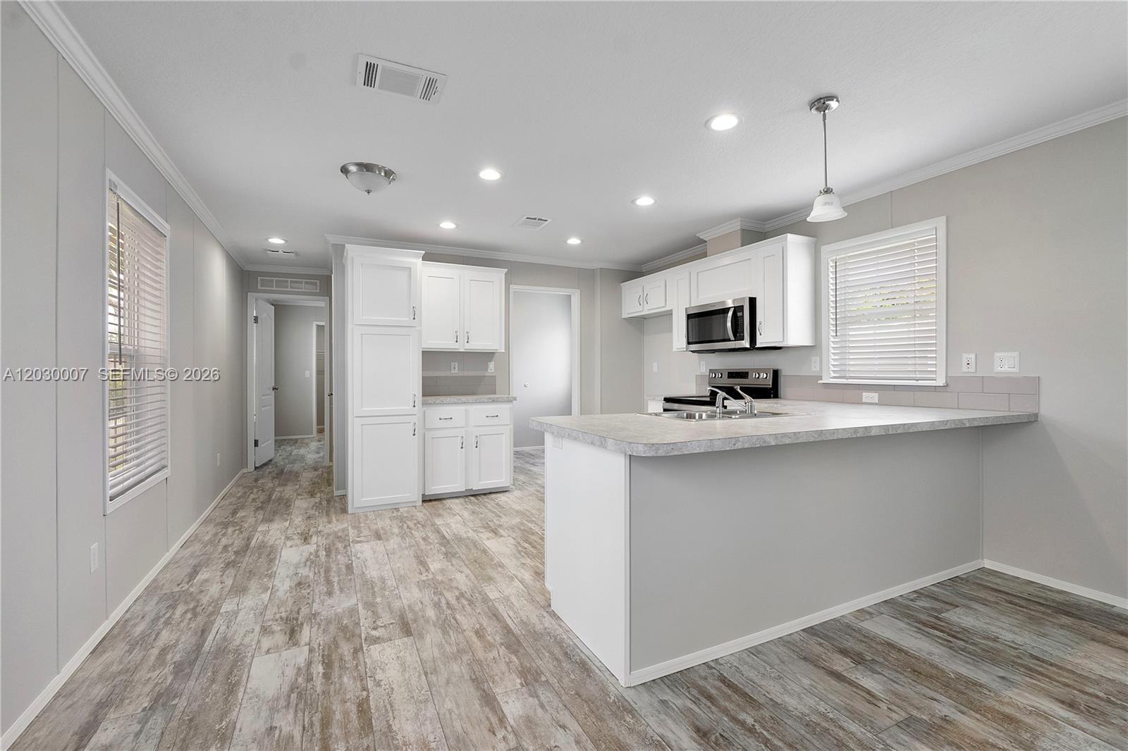 5530 SW 32nd Ter, Dania Beach FL 33312 photo 3