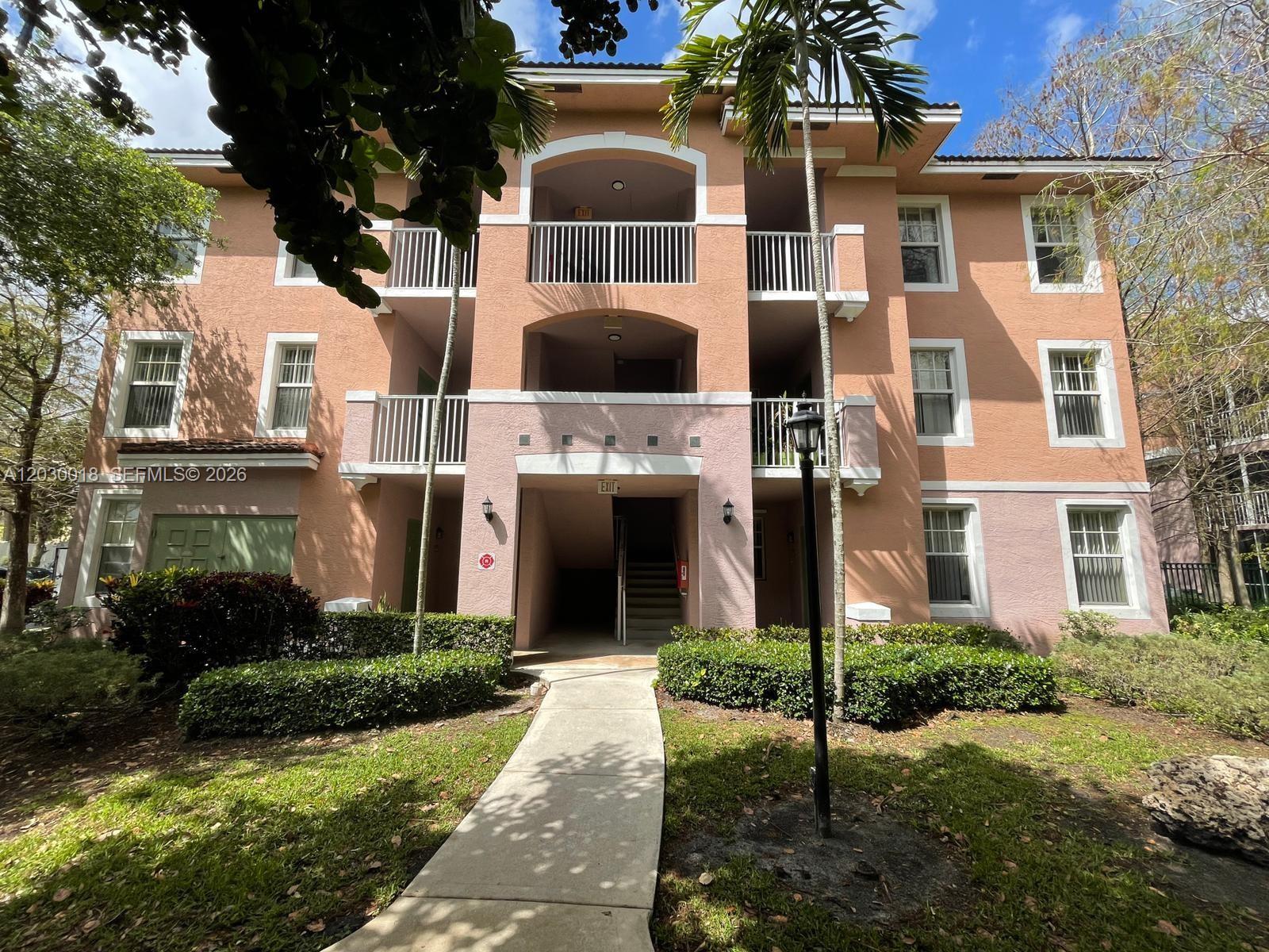 6674 W Sample Rd # 6674, Coral Springs FL 33067