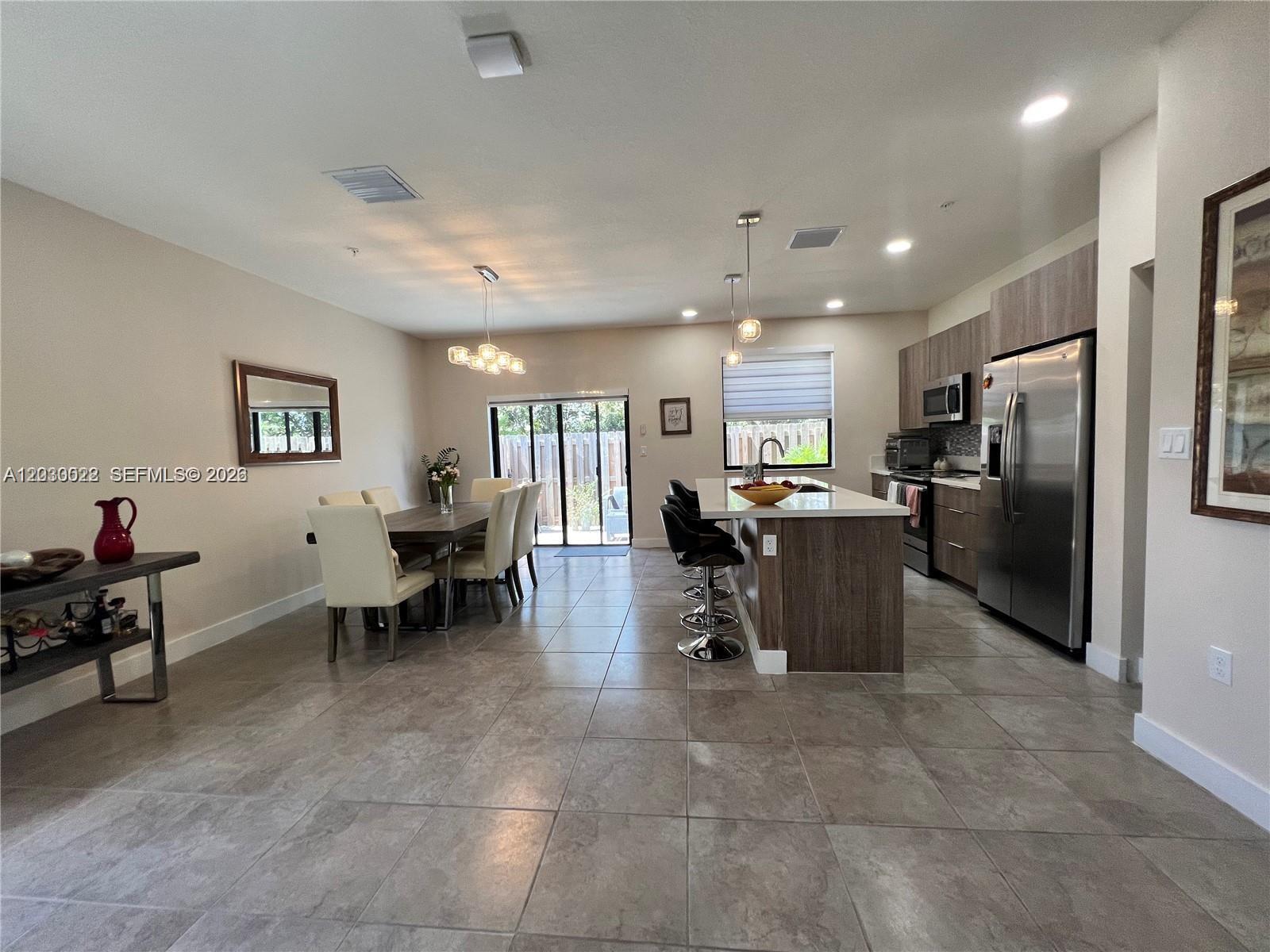 10455 NW 82nd St # 1, Doral FL 33178 photo 2