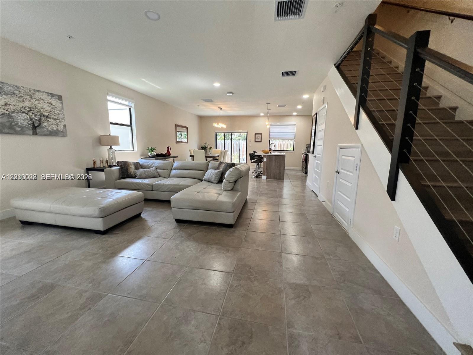10455 NW 82nd St # 1, Doral FL 33178