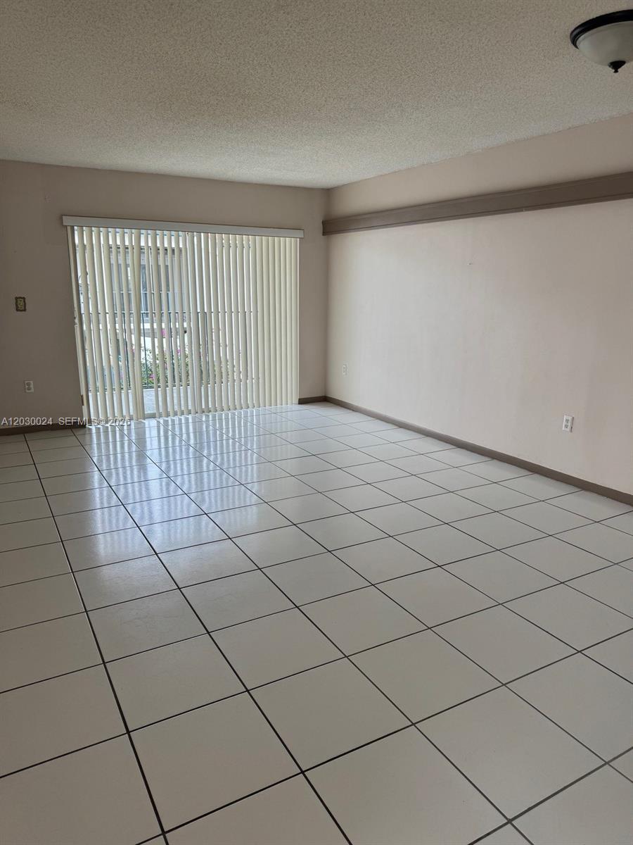 Miami, FL 33182 photo 5
