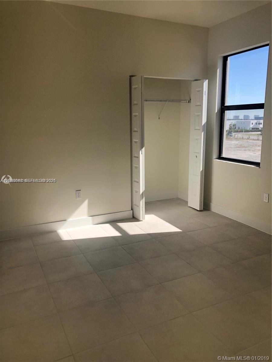 7825 NW 104 AVE # 34, Doral FL 33178 photo 2