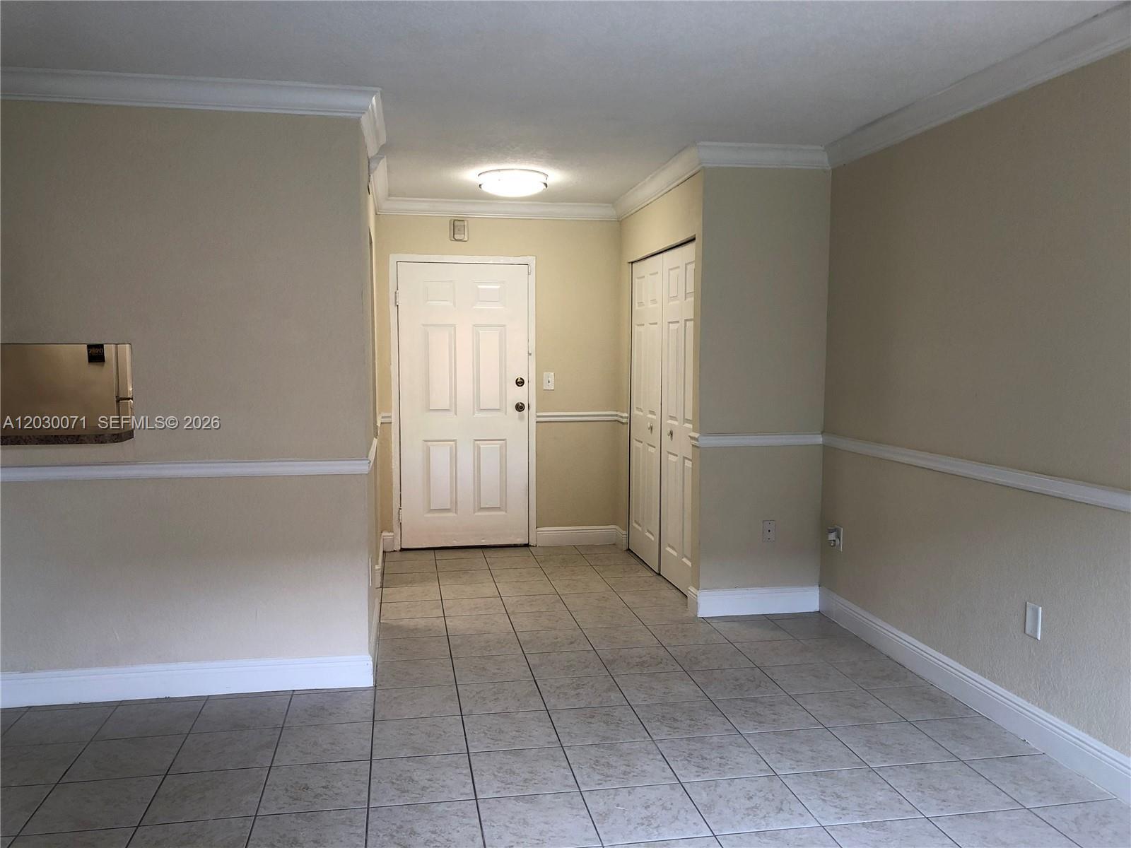 9467 SW 76th St # Q3, Miami FL 33173 photo 3
