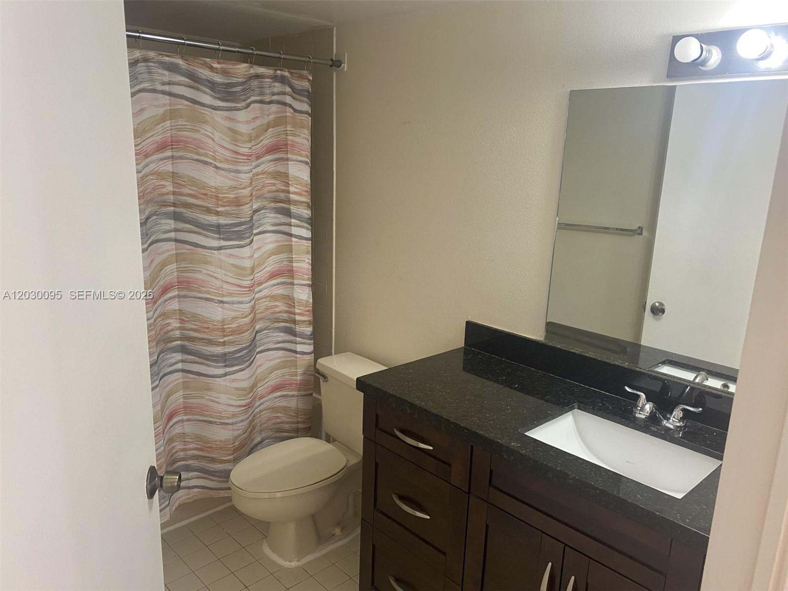8290 Lake Dr # 433, Doral FL 33166 photo 5