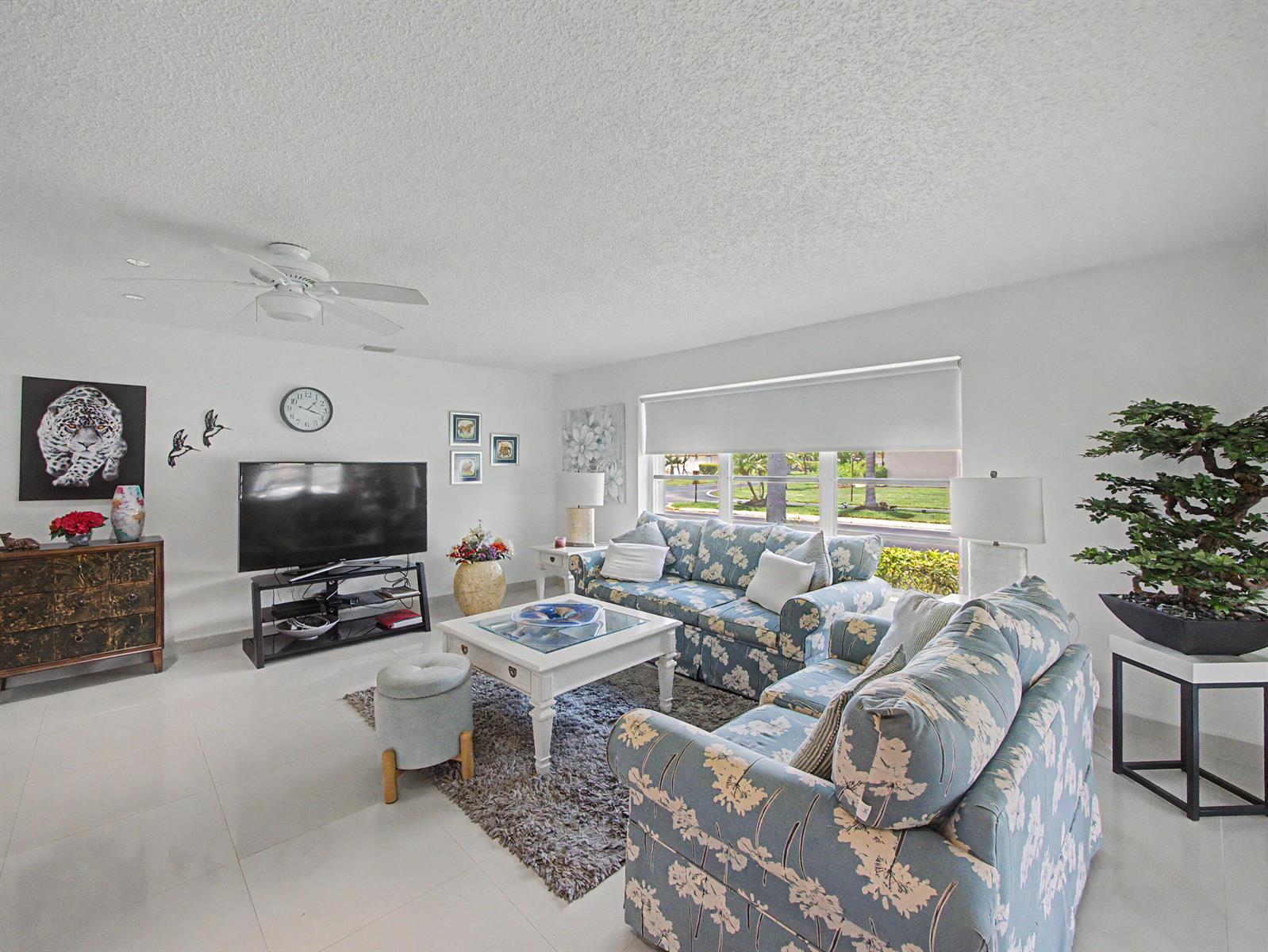 4580 NW 3rd Street # D, Delray Beach FL 33445 photo 2