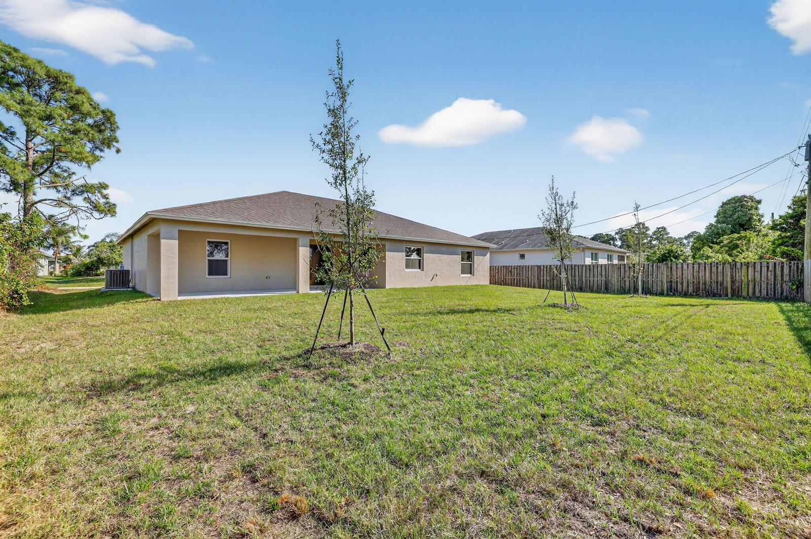 1267 SW Edinburgh Drive, Port St. Lucie FL 34953 photo 3