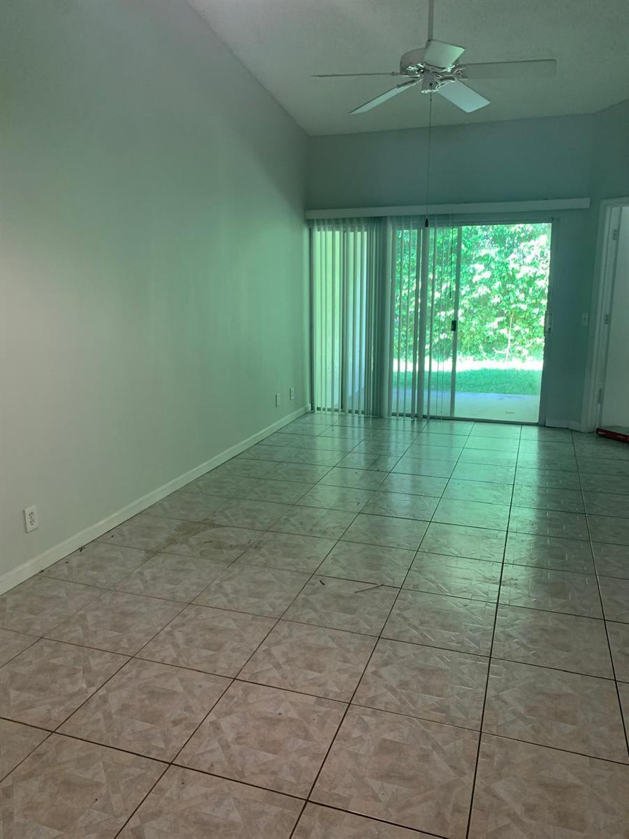 4923 SW 32nd Avenue, Dania Beach FL 33312 photo 2