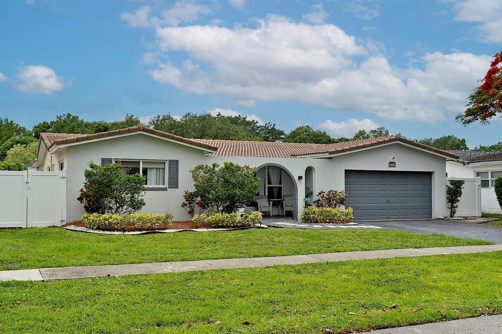 10476 NW 3rd Street, Plantation FL 33324 photo 3